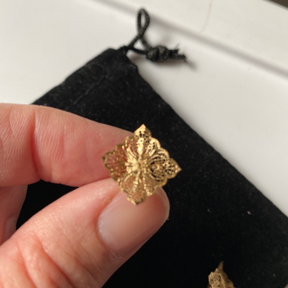 Gold Filagree Earrings - Picture 5 of 5